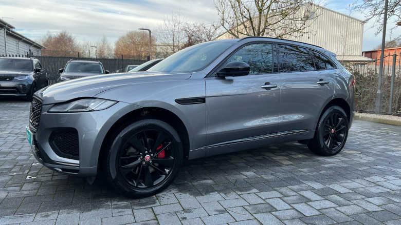 Jaguar F-Pace 2.0 D200 R-Dynamic Black 5dr Auto AWD Diesel Estate